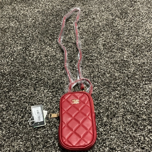 Badgley Mischka Quilted Phone Case - Picture 3 of 10